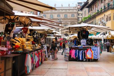 Living between two countries: how to make Italy your second centre of life