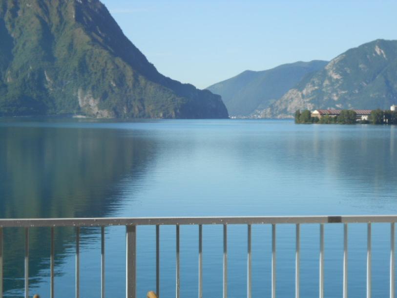Luxury flat on Iseo sea-13