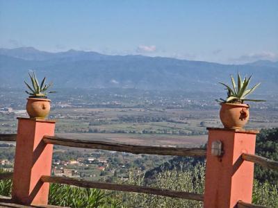 Top country house between Buti and Colle di Compito, Pisa, Tuscany