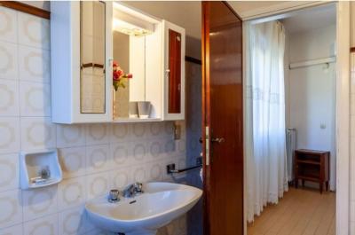 Restored small house near Camaiore