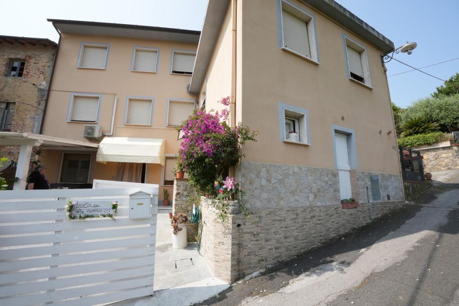 Restored small house near Camaiore-2