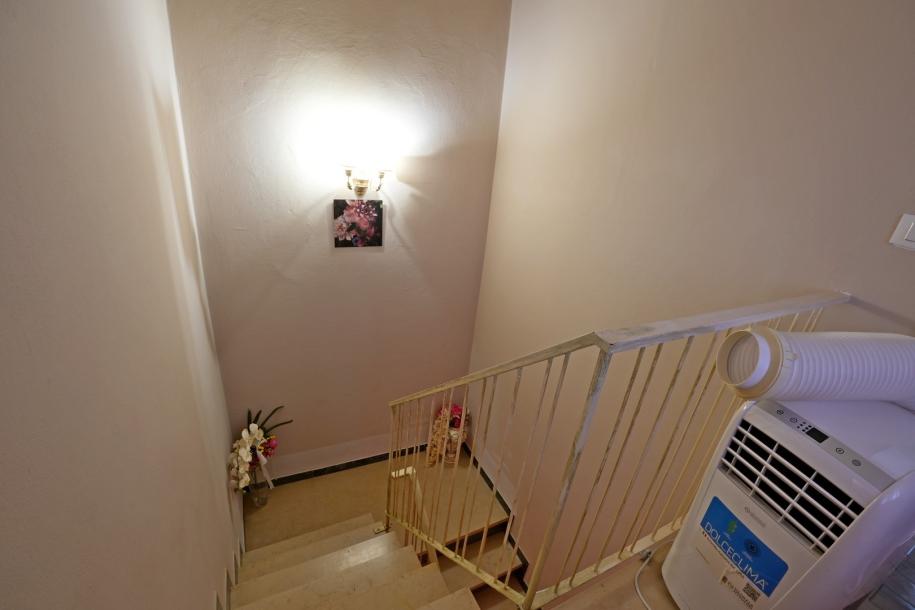 Restored small house near Camaiore-13