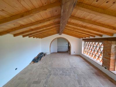 2 houses with seaview Camaiore