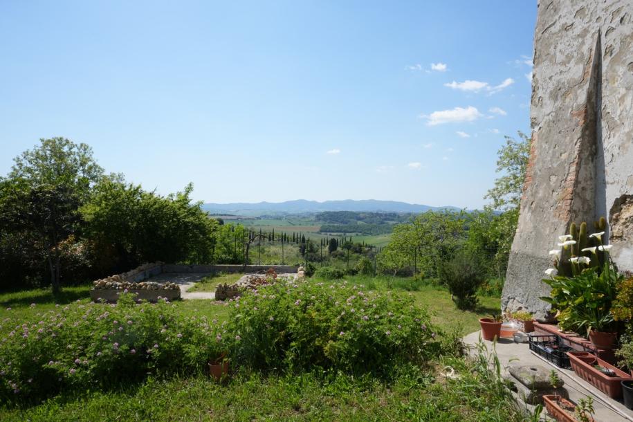 Lovely tuscan village house with garden near Casciana-2