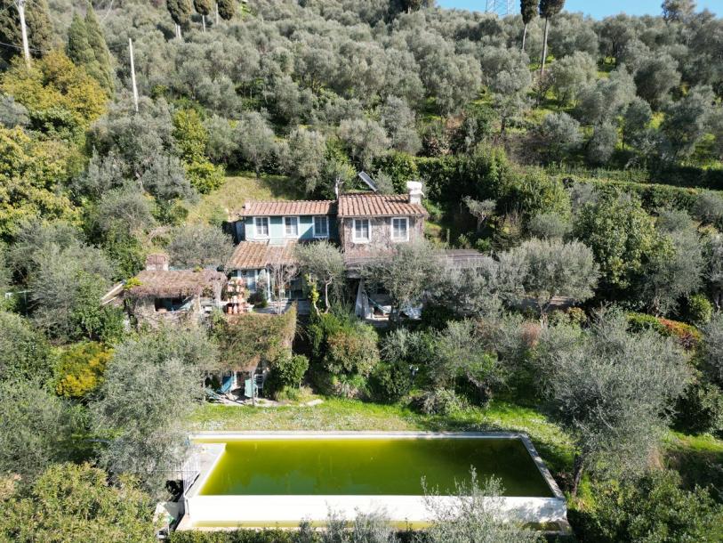Villa with Pool and seaview in Monteggiori for Sale-4