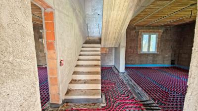 Unfinished country house near Pomarance