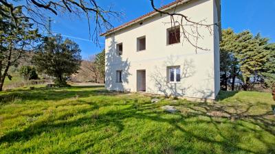 Unfinished country house near Pomarance