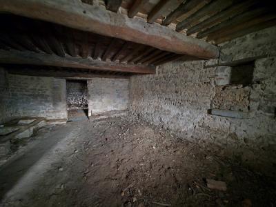 Tuscan house in hamlet near Camaiore