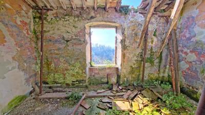 Carrara – detached panoramic house