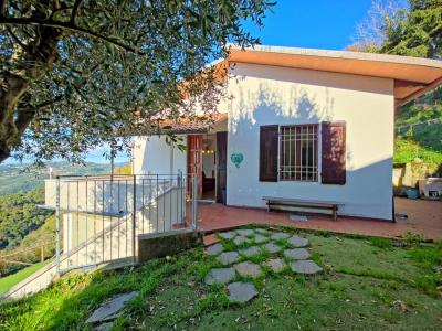 Dvoupatrová vila s výhledem na moře u Montigiano - Massarosa - Lucca, Versílie