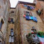 Selling homes to foreigners: the facts