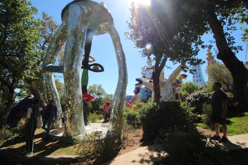 5f6d9638d71cf_1601017400