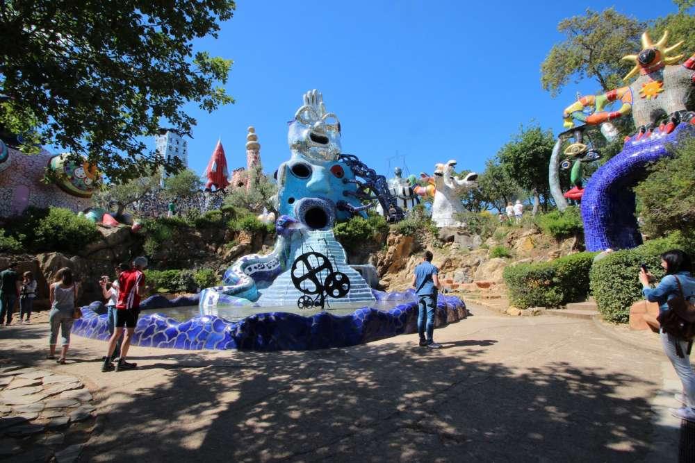 5f6d9639e0cf3_1601017401