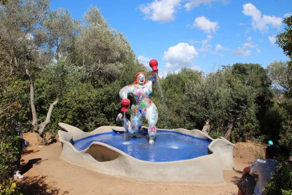 5f6d96429320a_1601017410