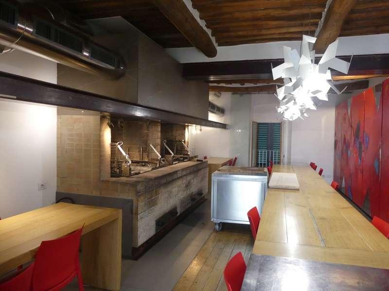 5fe36a37b1c76_1608739383