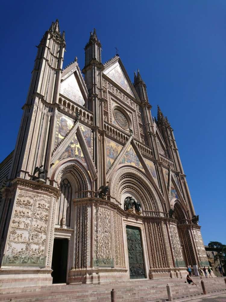 6098ea7ede4a7_1620634238