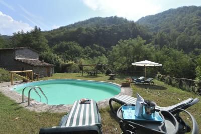 2 Houses in Garfagnana
