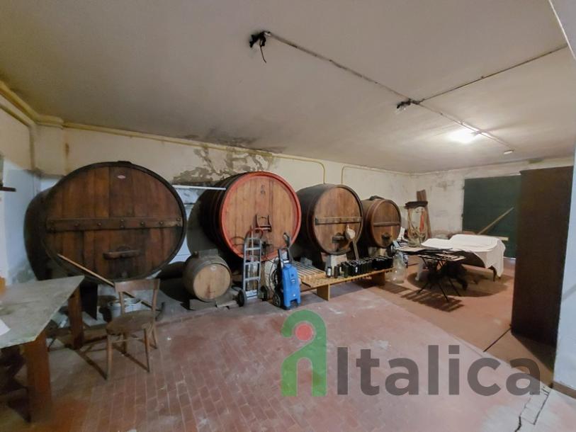 Farm in Tuscany-11