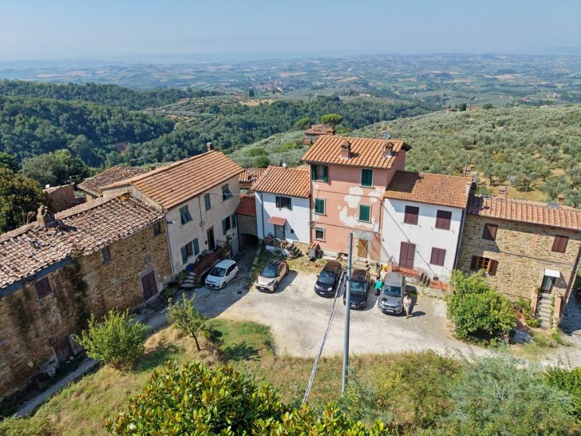 Small cotage in Vinci-3