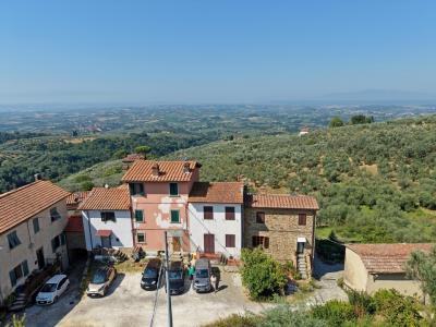 Small cotage in Vinci-2