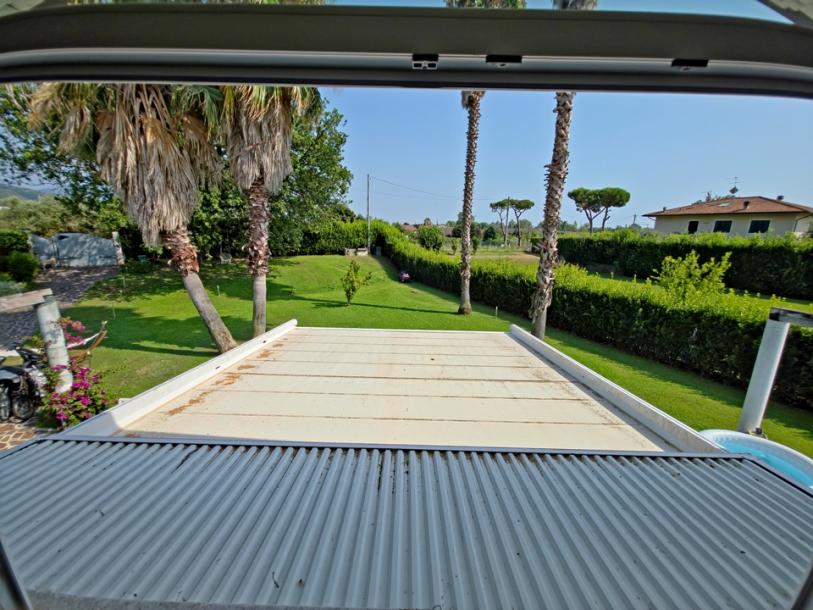 Modern house in Massa-15