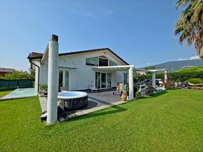Modern house in Massa
