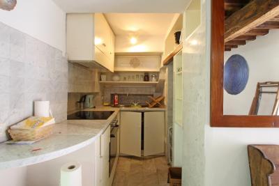 Querceta domek pro panenky mezi Seravezzou a Forte dei Marmi.