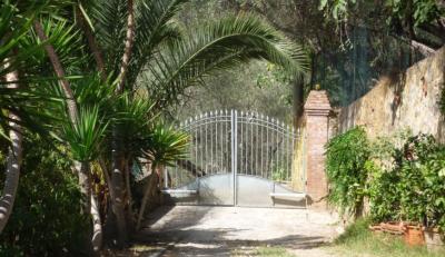 Large country house in Versilia for Sale