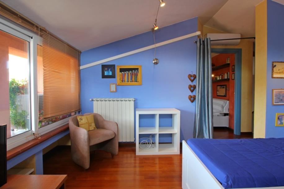 Villa near Sarzana with swimmingpool-5