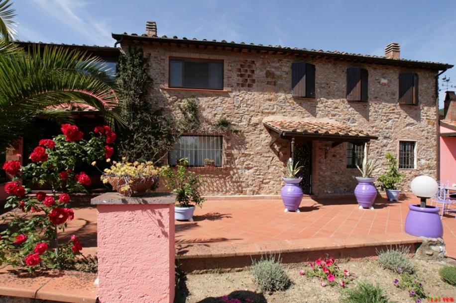 Immobilie in Bargecchia kaufen | Steinhaus in der Toskana| Landhaus in der Versilia-1