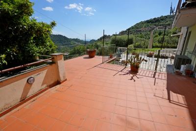 Casa in vendita a Montignoso