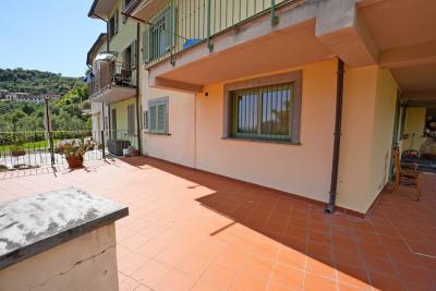 Casa in vendita a Montignoso