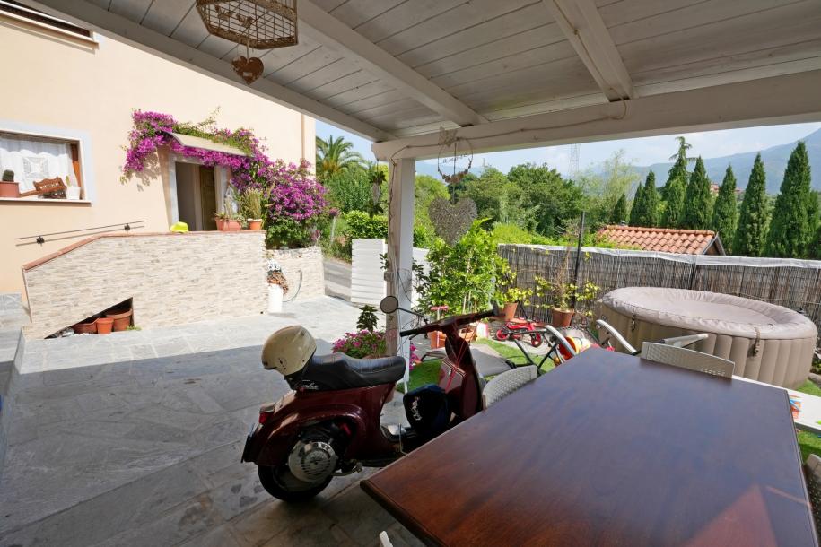 Restored small house near Camaiore-5