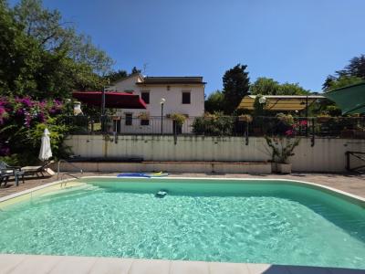 Country villa in Gabbro