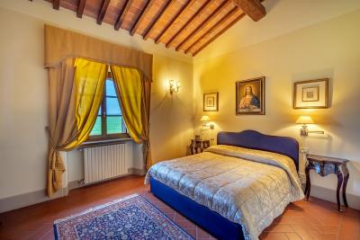 Luxusní velká nemovitost poblíž  Monte San Savino