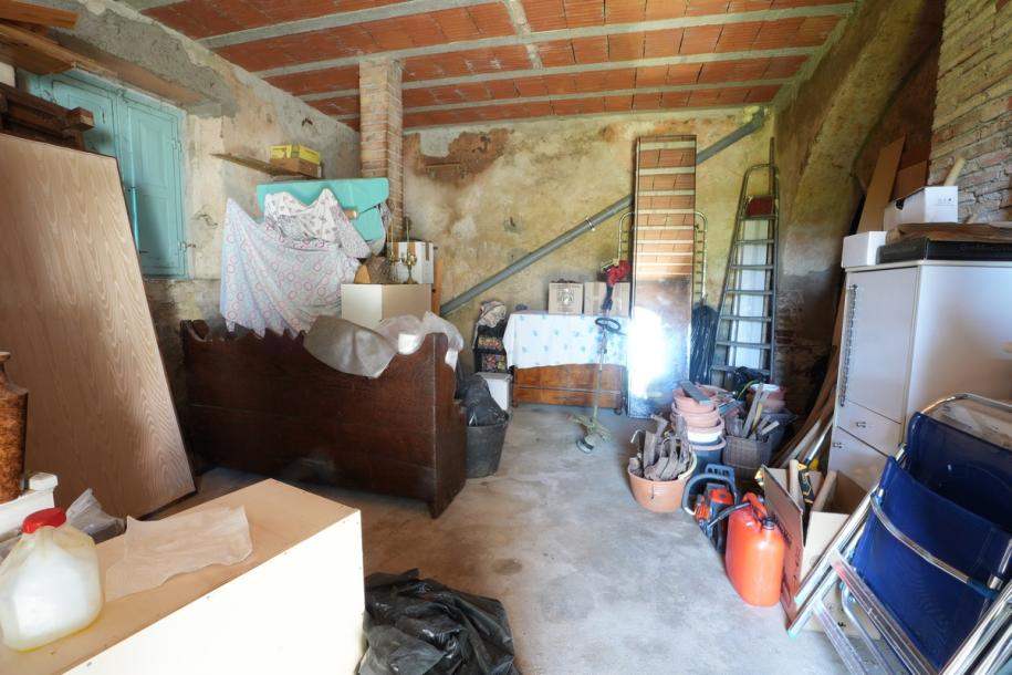 Dům s velkým potenciálem u Casciany Terme-16