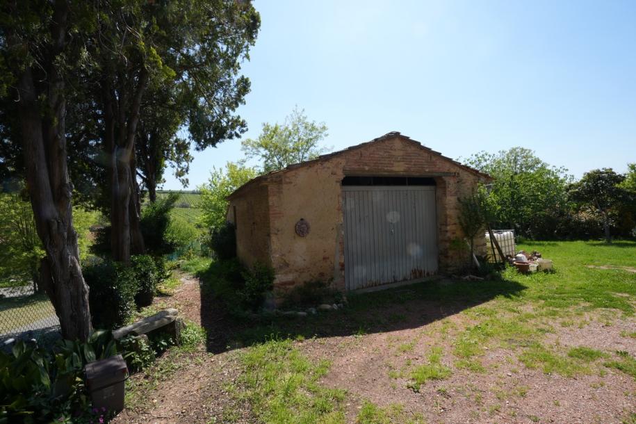 Dům s velkým potenciálem u Casciany Terme-13