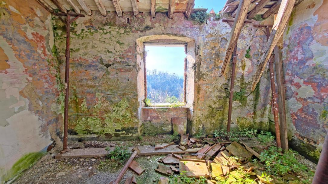 Carrara – detached panoramic house-11