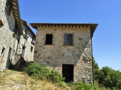 Einfamilienhaus mit privatem Innenhof-1