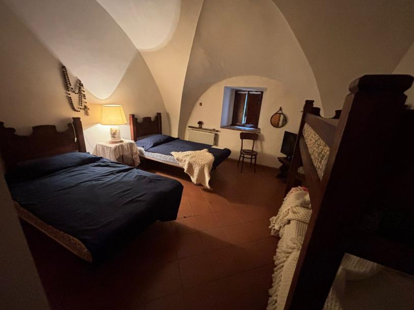 Former 15th-century church near Spoleto in Umbria-11