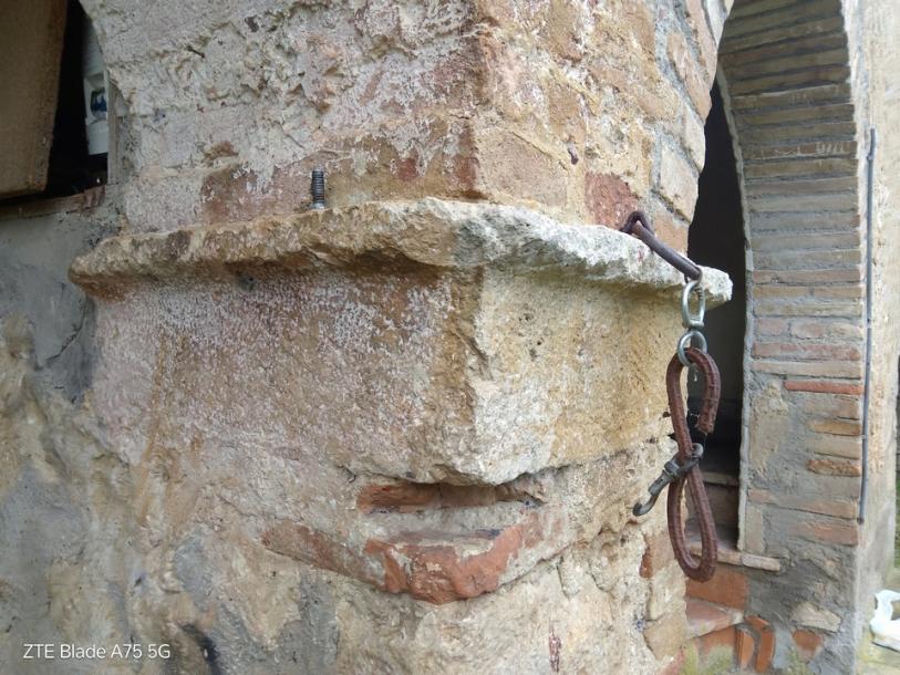 Ex convento del 600 con annessi in Umbria-9