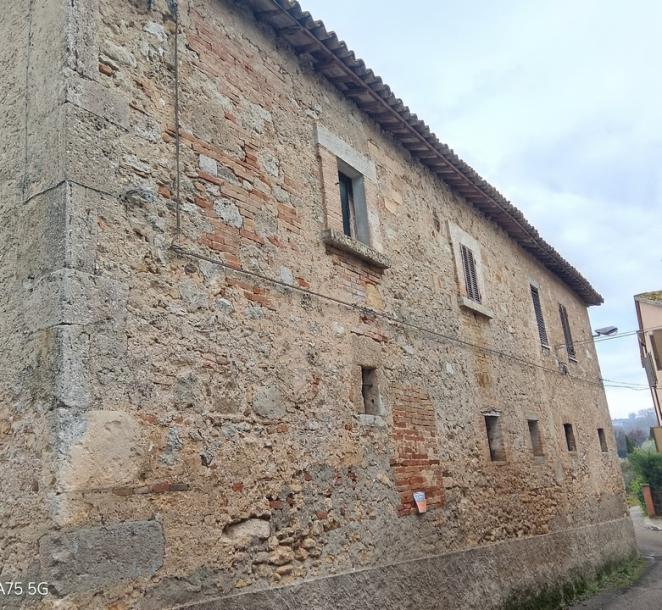 Ex convento del 600 con annessi in Umbria-8