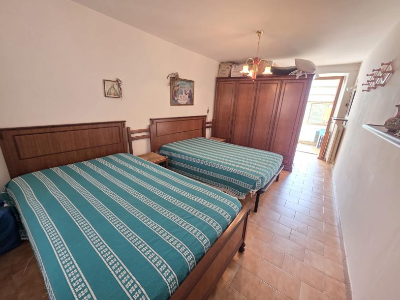 House in umbrian hamlet-14