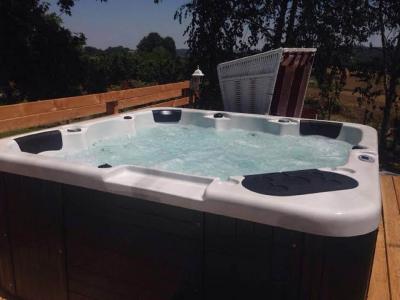 Private villa or B & B near Asti