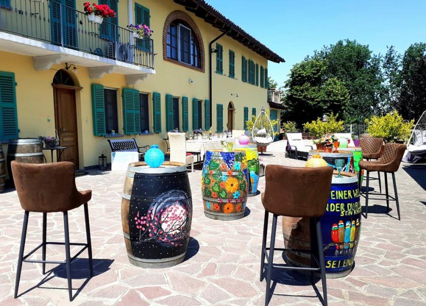 Private villa or B & B near Asti-14