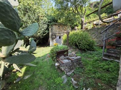 Stone house with seaview in Versilia