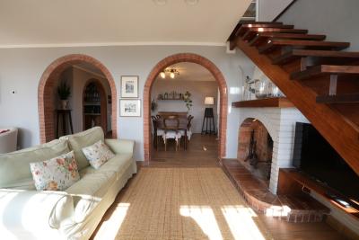 ★ Villa near Corsanico-Bargecchia in Tuscany for Sale★