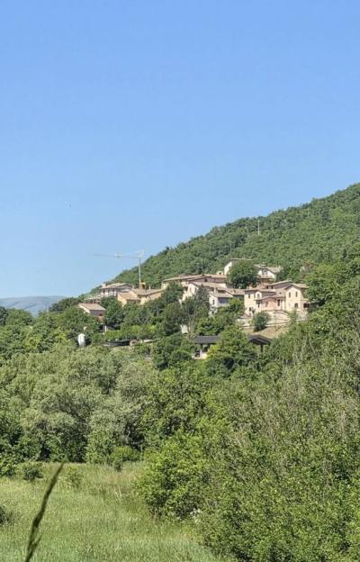 House in umbrian hamlet-8