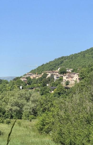 House in umbrian hamlet-8