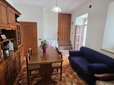 House in umbrian hamlet-7